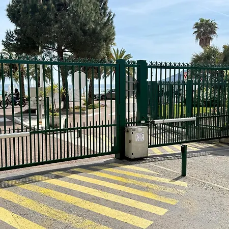 Paradisiaques, Boccacabana, Κάννες